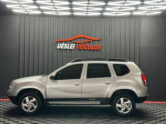 RENAULT DUSTER 1.6 EXPRESSION 4X2 16V FLEX 4P MANUAL RENAULT DUSTER 1.6 EXPRESSION 4X2 16V FLEX 4P MANUAL
